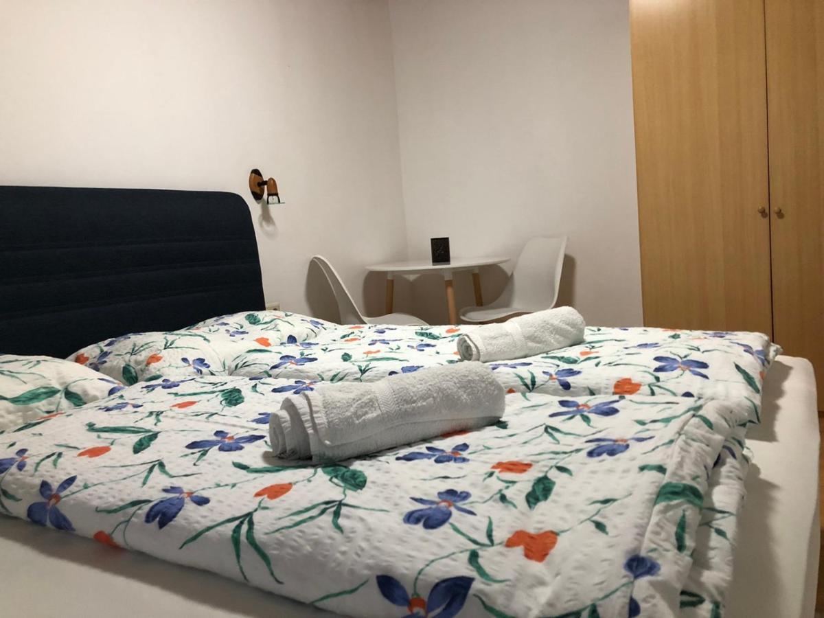 Appartements Haus Andrea ฟลาคเฮา ภายนอก รูปภาพ